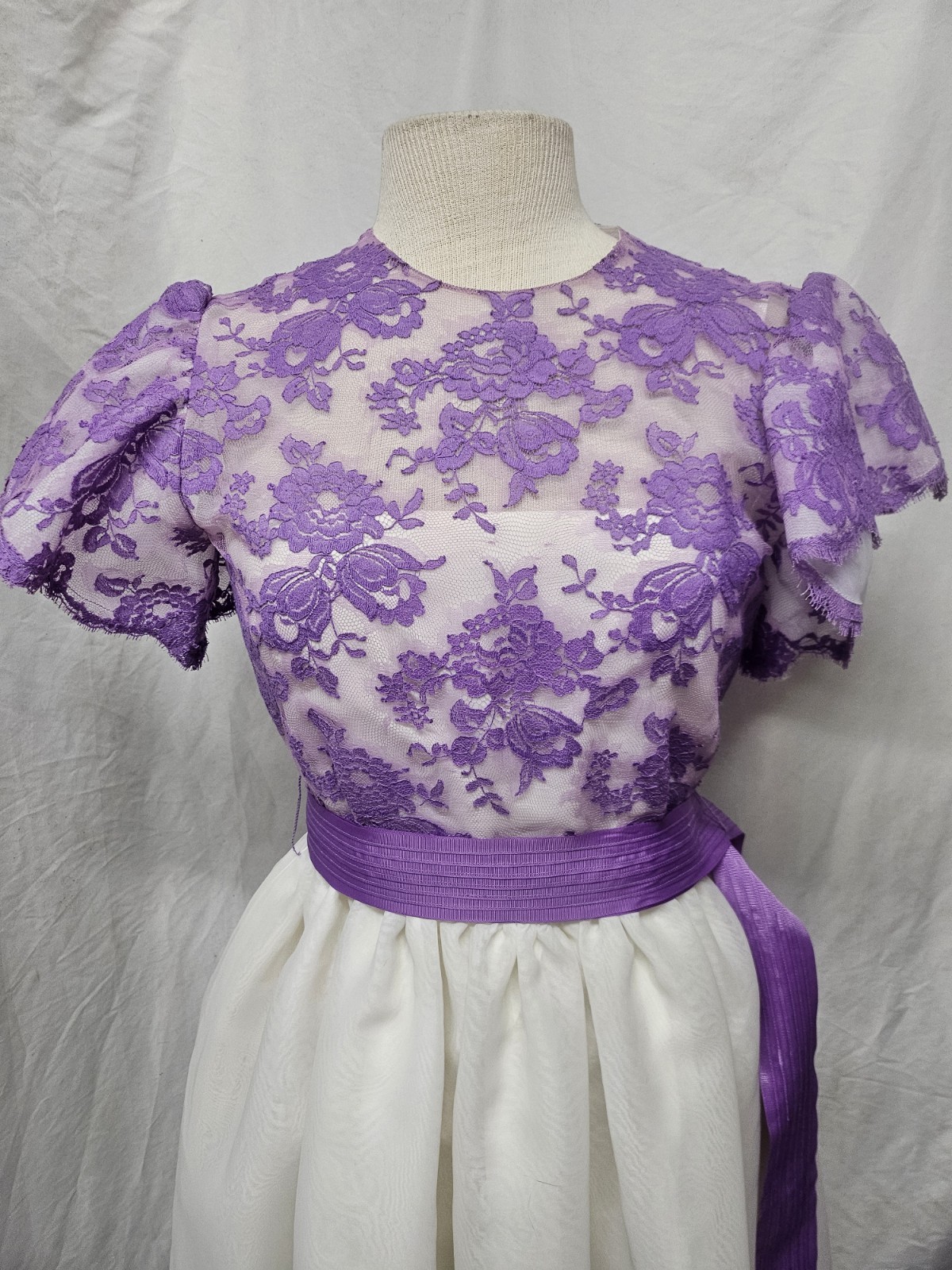 Vintage WILLIAM PEARSON Dress Small Women Fit & Flare Purple Lace Overlay