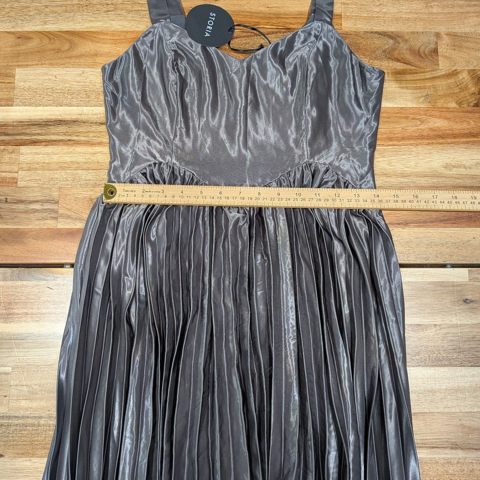 Storia Women Pleated Midi Dress S Pewter Gray Satin Wedding Guest Party Gatsby