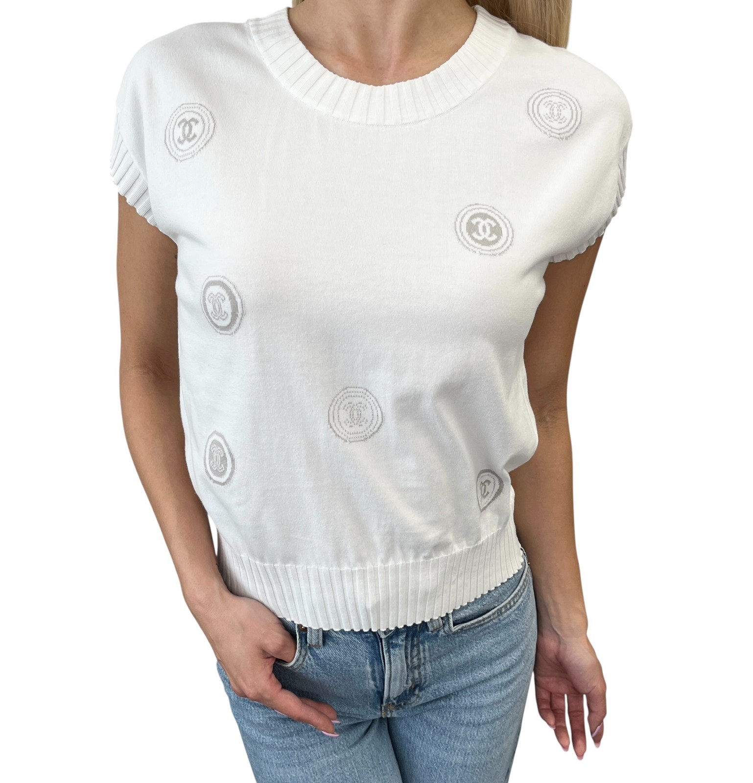 CHANEL Vintage 01P CC Logo Stamp Logo Knit Shirt Top #38 White Greige 901829
