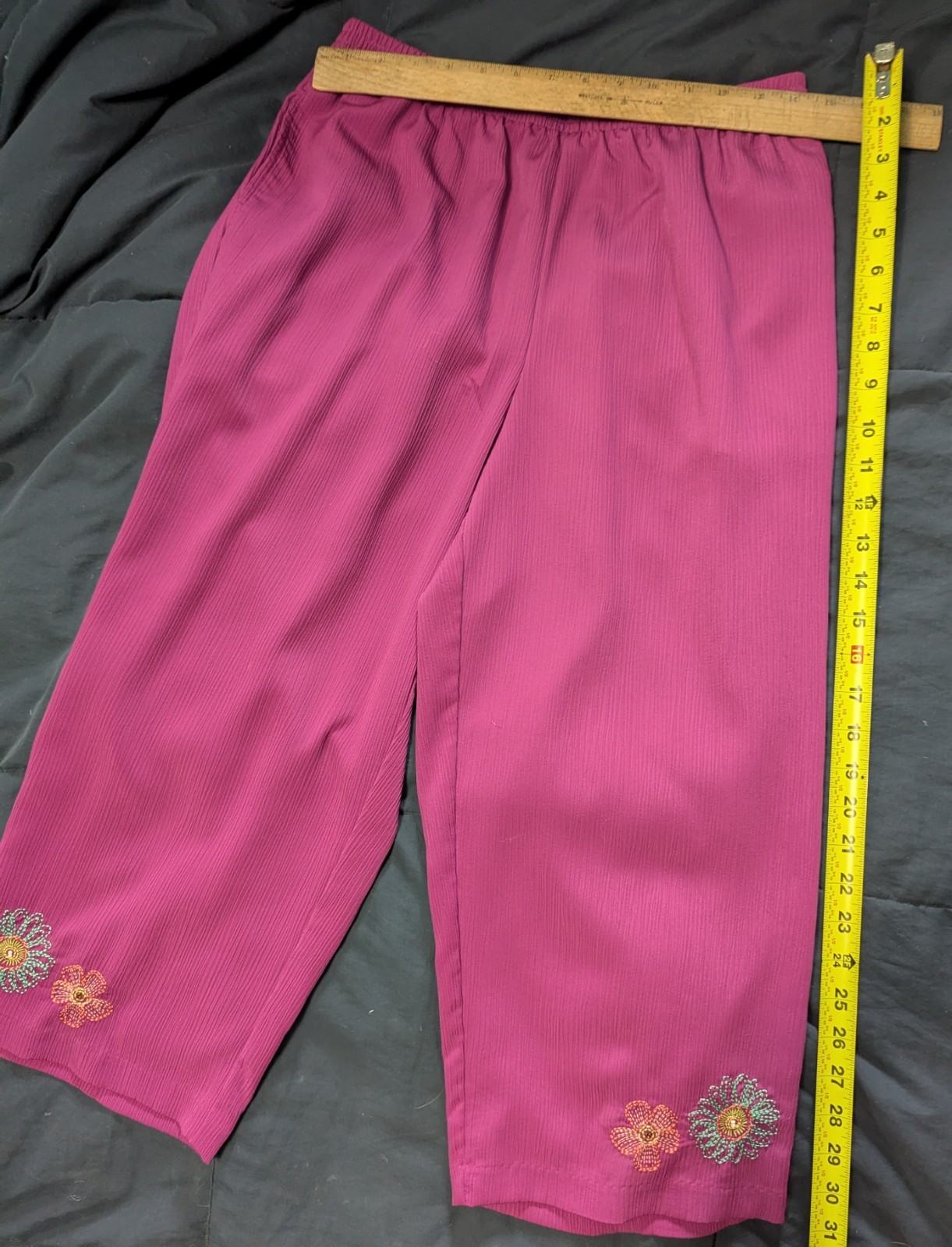 Vintage Koret Floral Embroidery Magenta Pink 2 Piece Set Short Pants And Top
