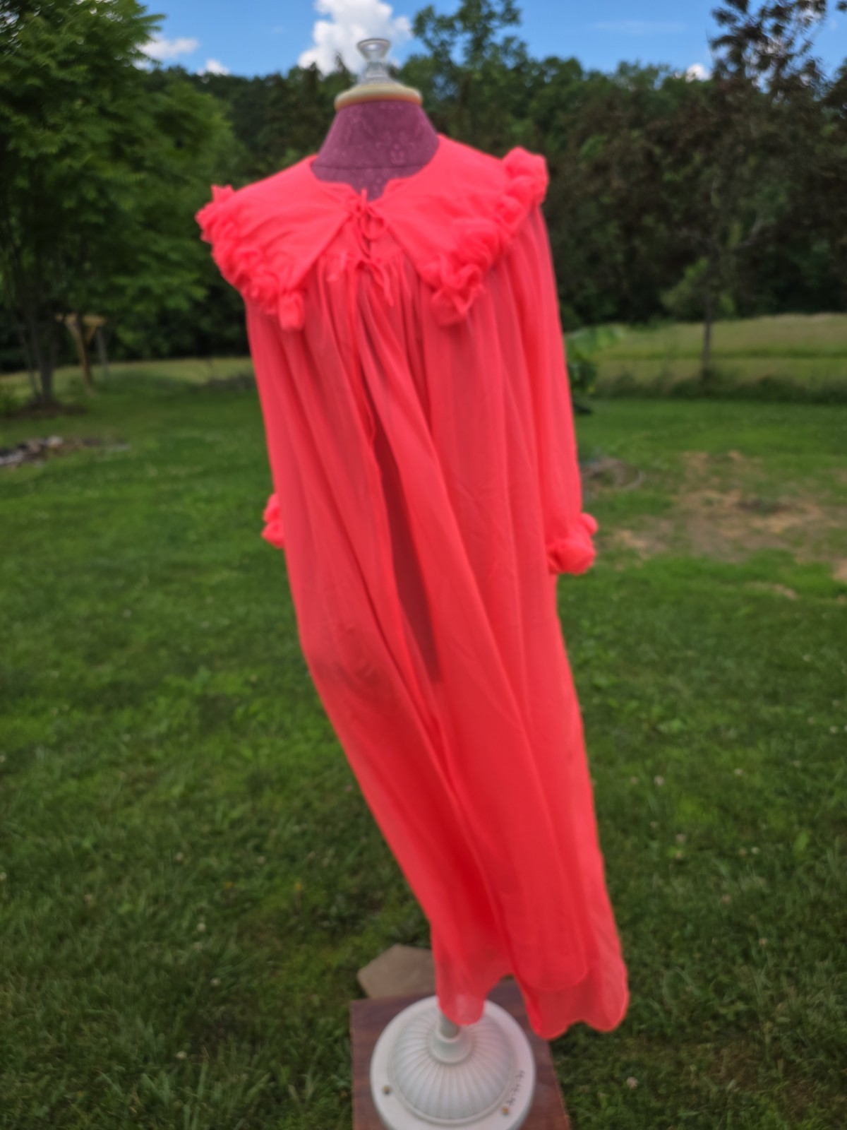 Vtg 2pc Neon Pink CHIFFON Long GOWN NYLON Peignoir Set ~ M/L Nightgown Robe