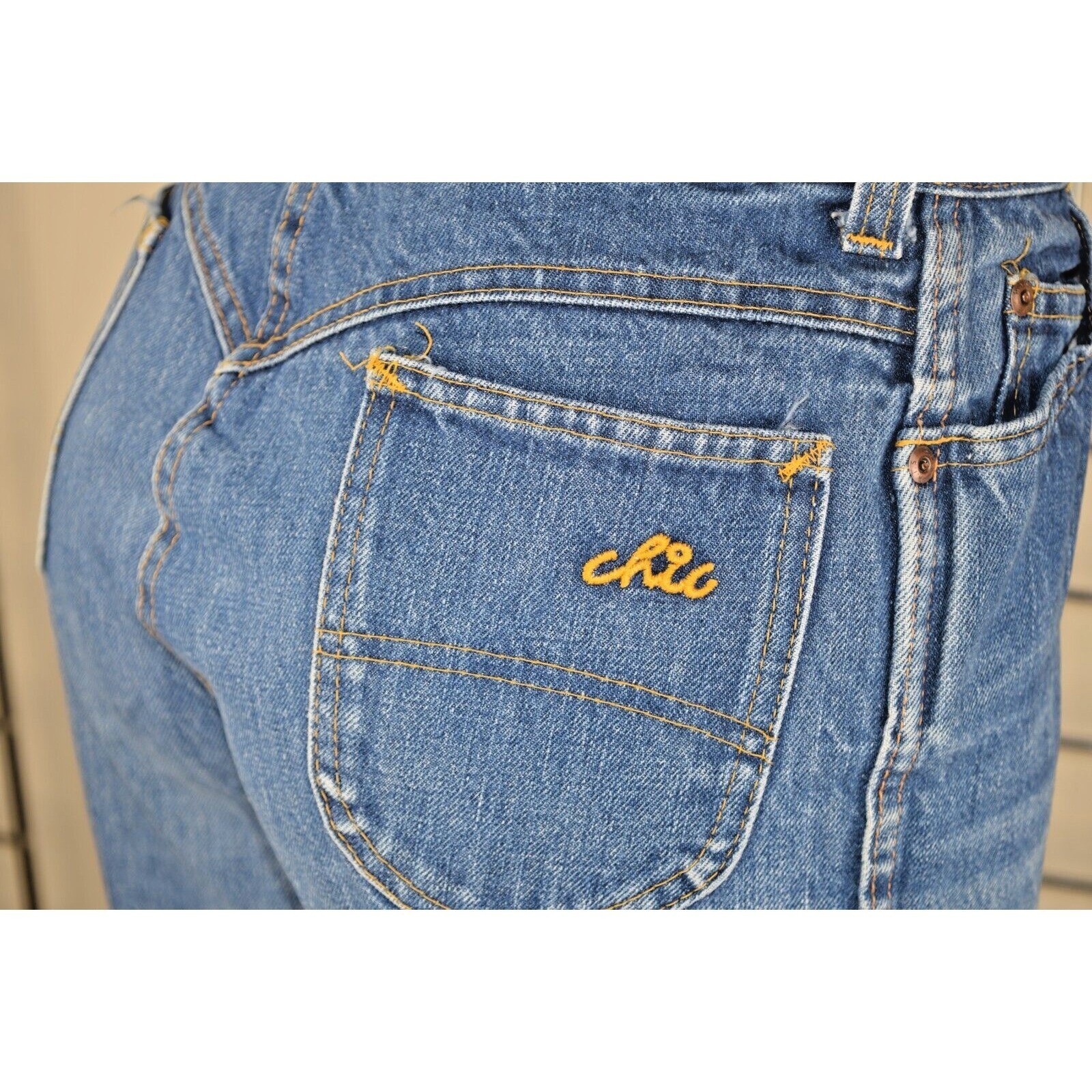 Vintage Chic by HIS Jeans 32 x 28 70s Classic Blue High Waist Boot Cut Made USA