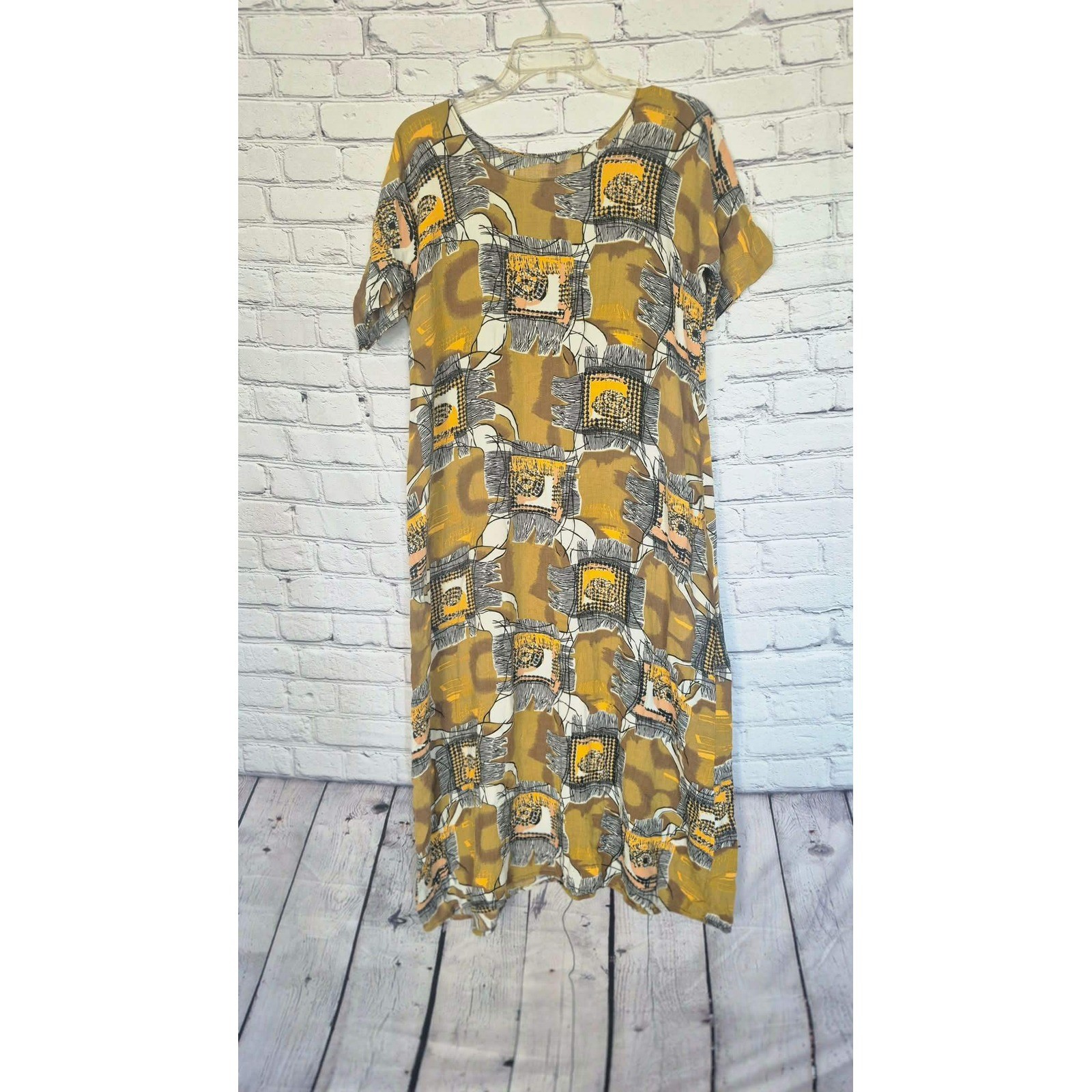 Vintage 1980s Abstract Geometric Print Shift Dress Mustard Yellow Orange Retro S