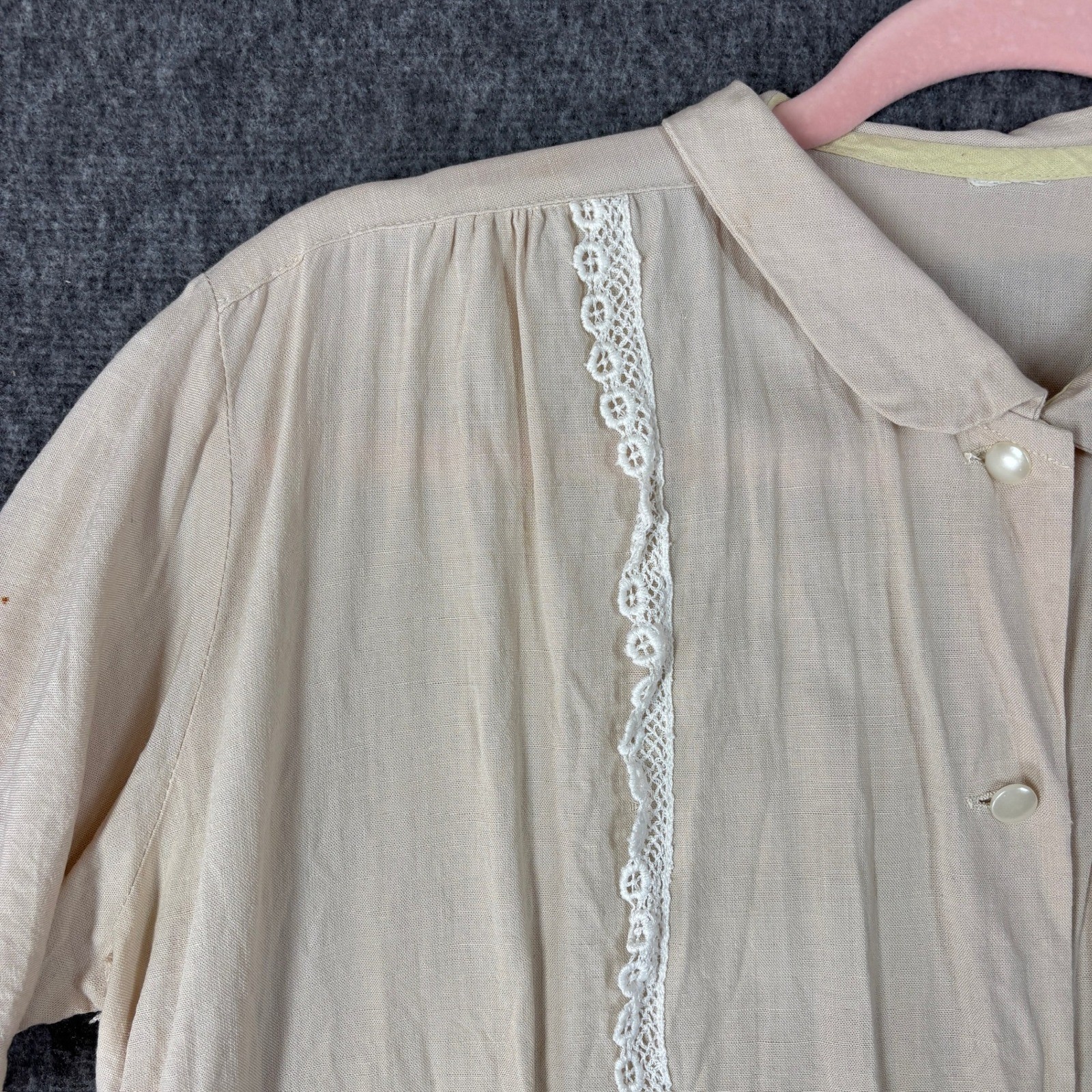 Vintage 50s Beige Short Sleeve Lace Trim Peter Pan Collar Blouse Top Large