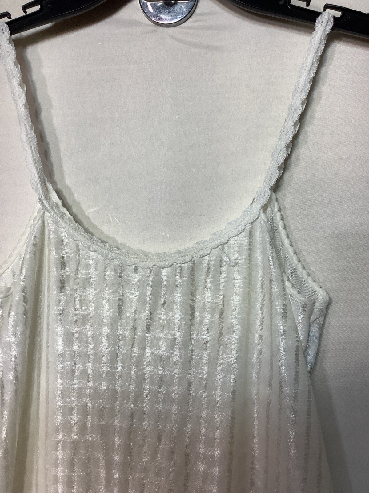 Vintage Silky Nightgown/Lingerie/Slip Pippa Dee Nylon 92cm/36″ White