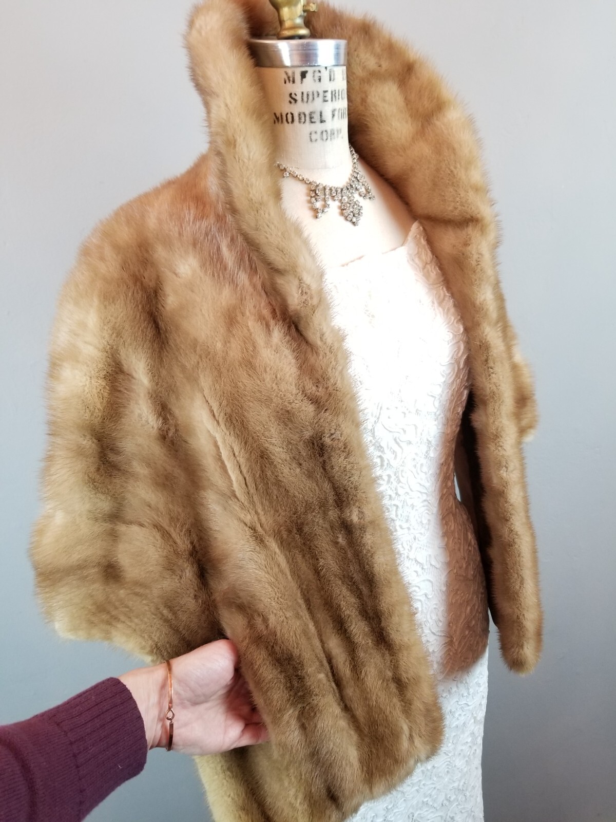 Vintage Golden Mink Stole Fur La Belle Furs * Bridal Mink Cape Capelet * 1930’s