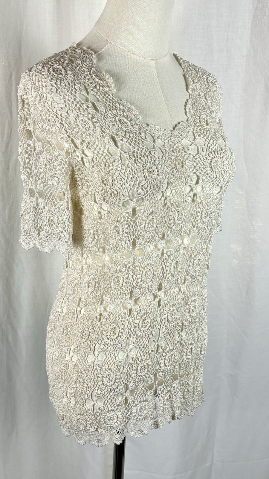 Vintage 70s Hand Crocheted Boho Crochet Top Cream Floral Lace Festival Hippie M