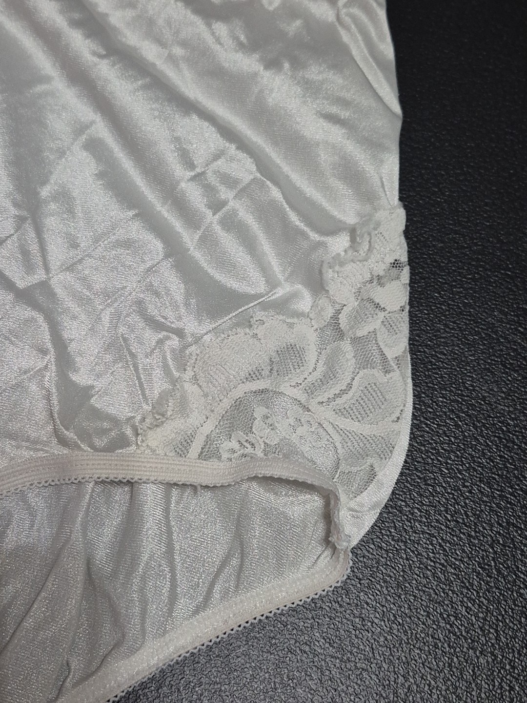 Vanity Fair White Lace Nylon Granny Panties Size 6 Made In MEXICO