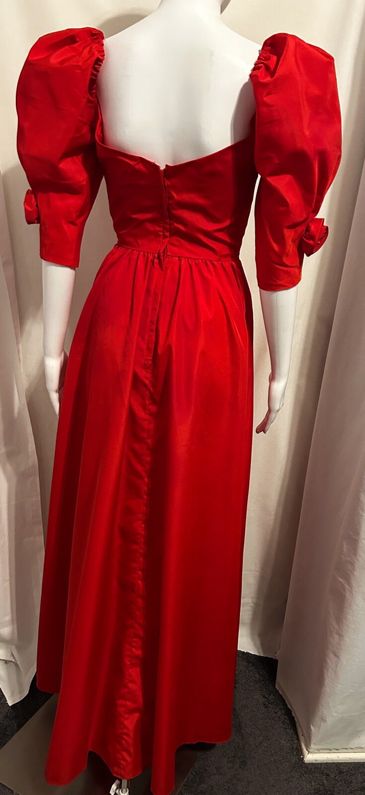 Rare Vintage Sz 4 Red Dress Elegant Romantic Whimsigoth Dark Gothic Vampire Ball
