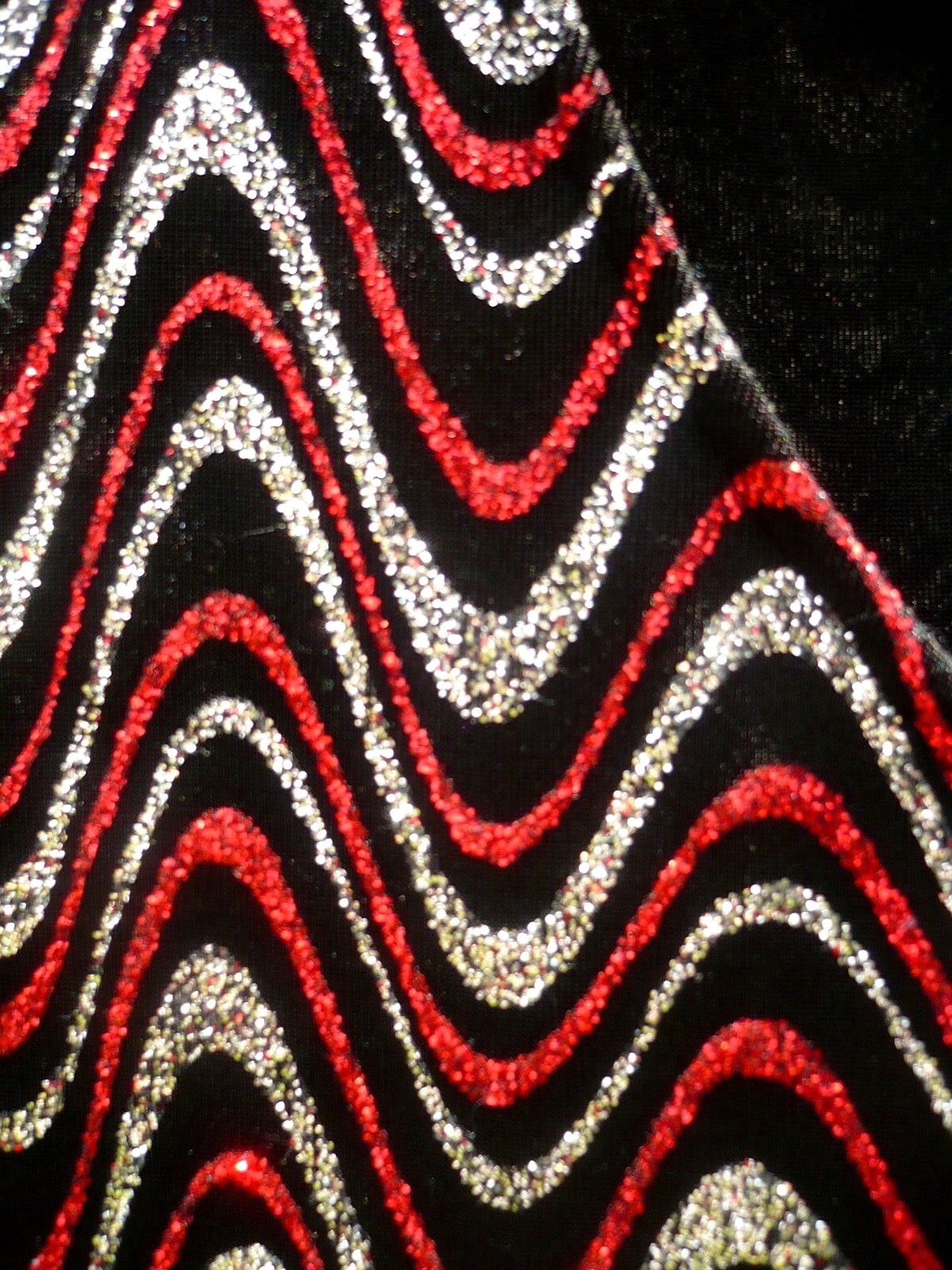 VTG DRESSBARN M RED SILVER SPARKLE EVENING SPIRAL WAVE STRETCH TOP BLOUSE WOMEN
