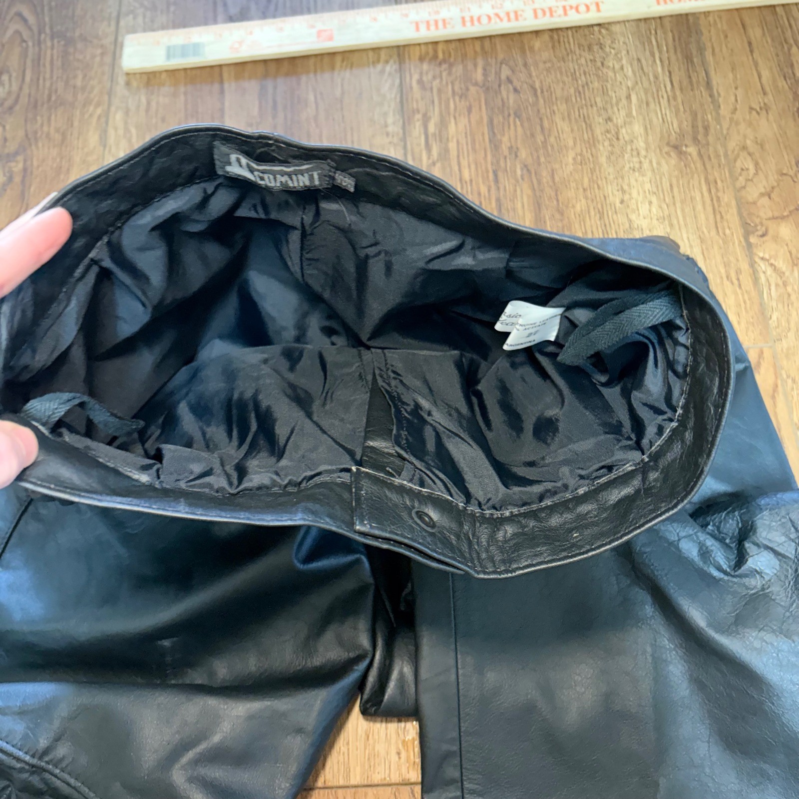 90s Comint Black Genuine Leather Pleated High Waist Pants Womens 25×27 moto boho