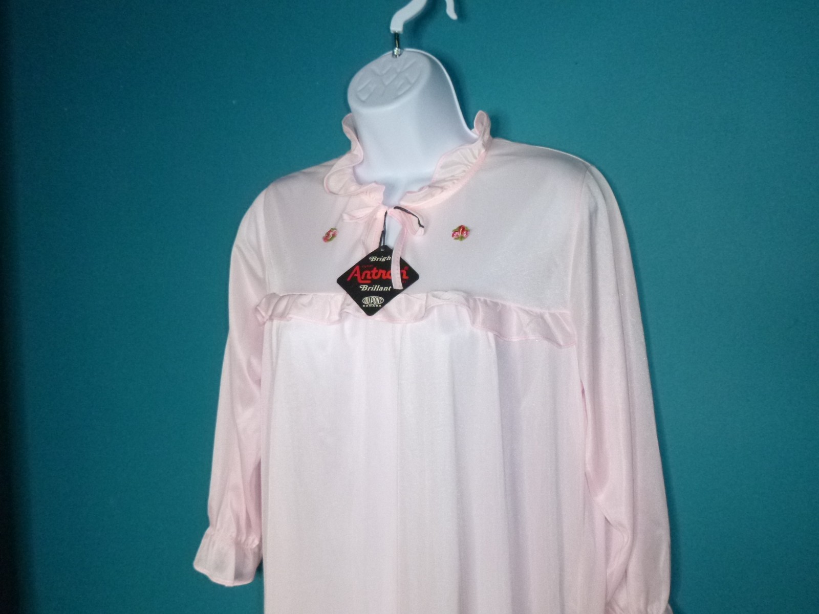 NOS Vtg Pink Lady 100% Antron Nylon Long Nightgown Modest Pale Pink Sz M