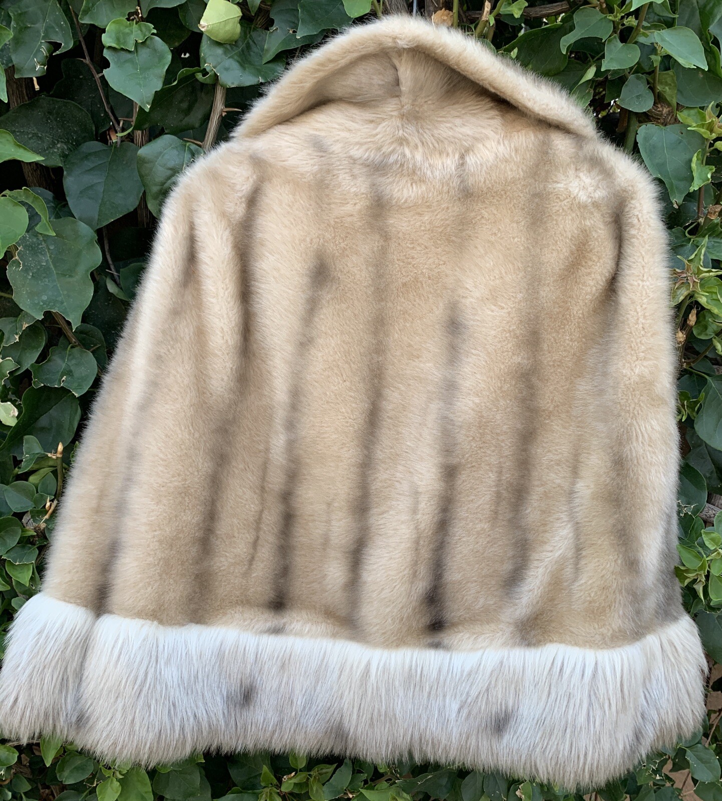 Sears Fashions Regina Glenara by Glenoit Cape Capelet Faux Fur Mob Wife Size S