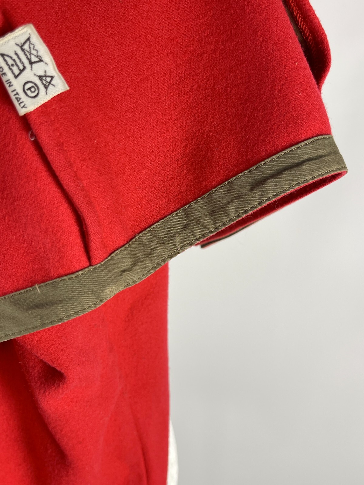 Very Rare Vintage late 70’s Gianni Versace Red Wool Short Jacket Made in Italy