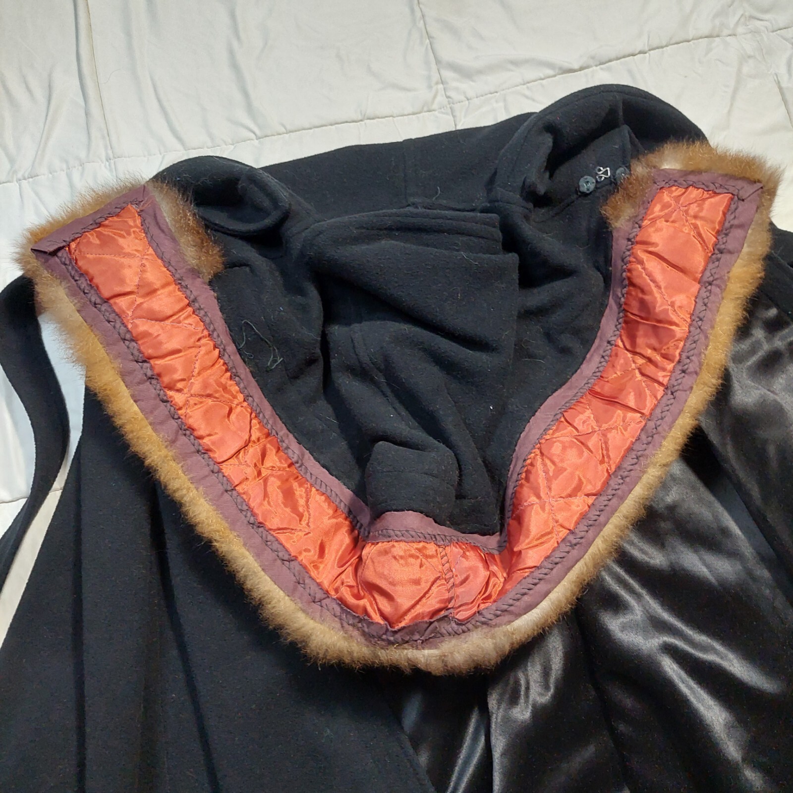 Women’s Small Aunt Abigail’s Attic Black 100% Wool Full Length Cape FauxFur Hood