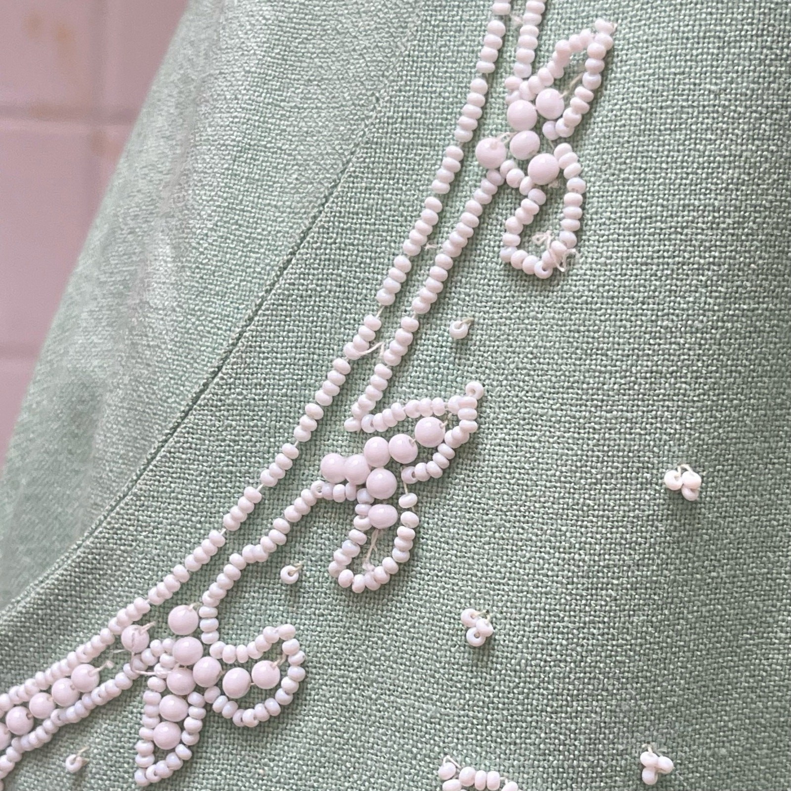 Beaded Sexy Green Wiggle Dress 1960’s Linen A-Line Pencil Skirt W/Pocket Vintage