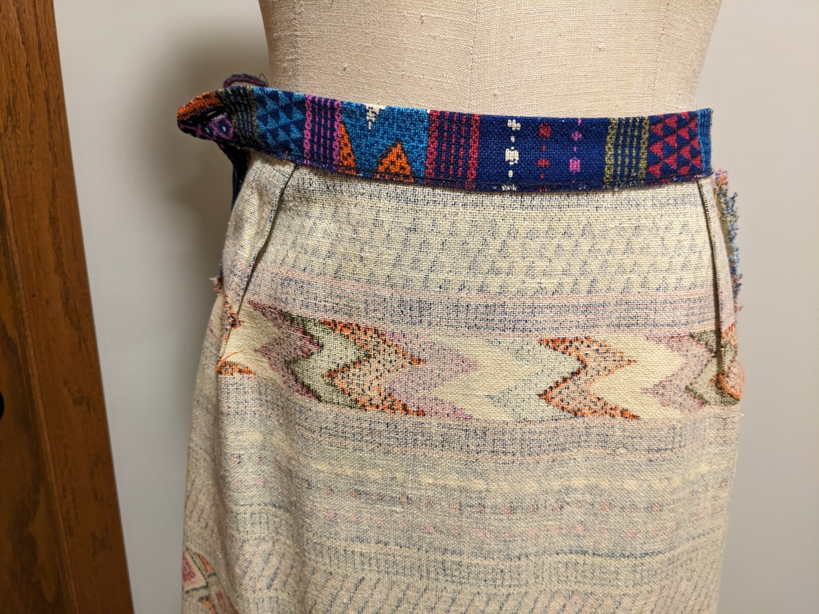 1960-70s maxi skirt vintage patterned vivid bright boho retro