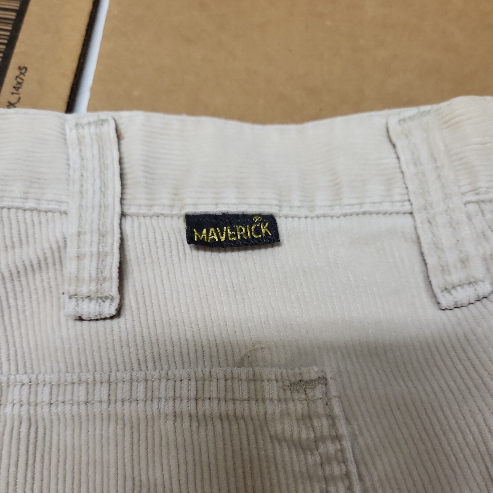 Vintage Maverick Corduroy Womens Shorts 18″ Waist Or 36″ Some Staining See Pics