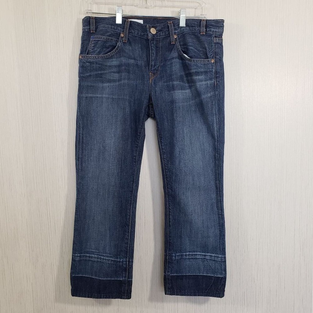GAP 1969 step hem medium wash jean capris woman’s size 26