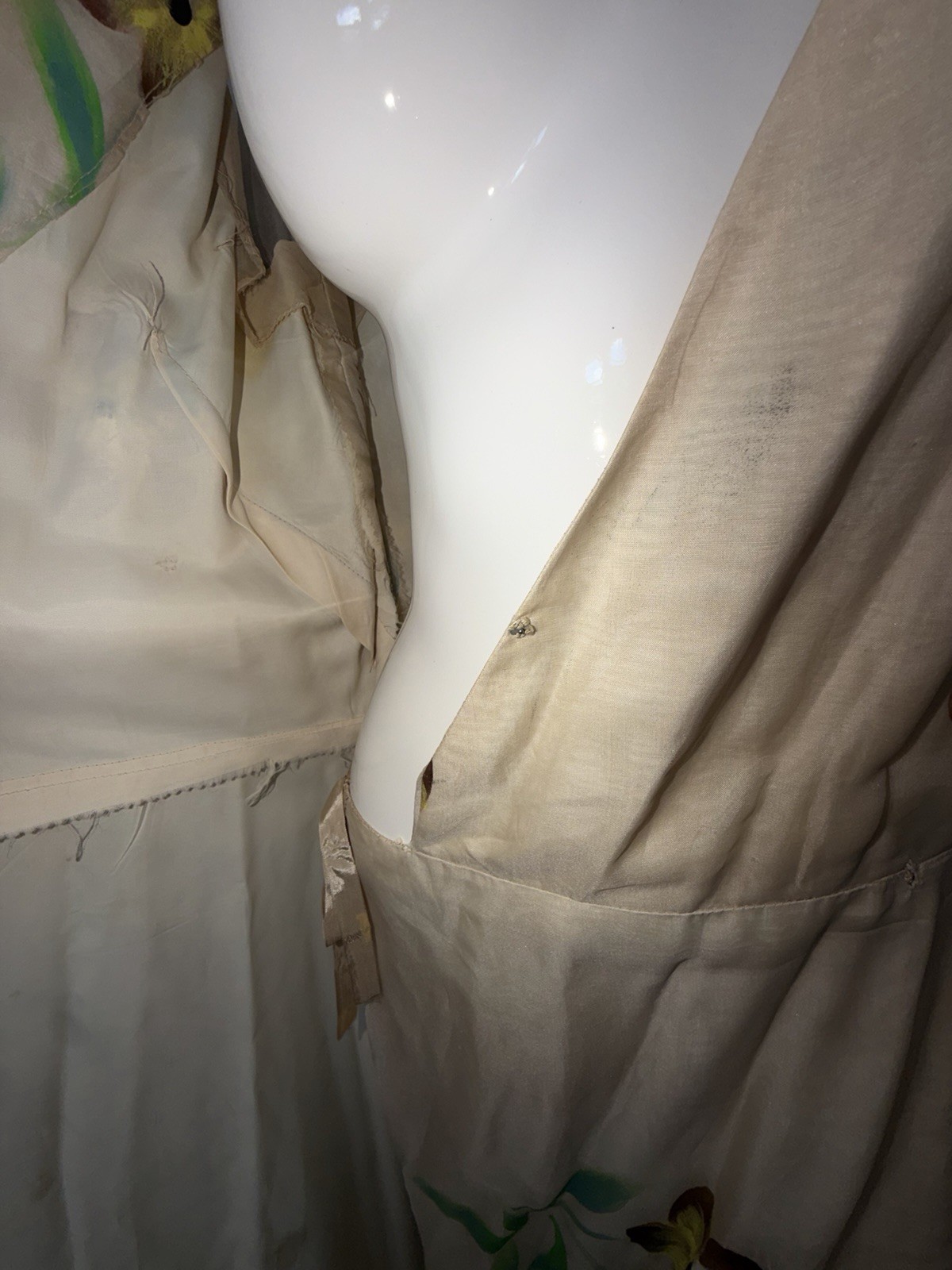Vintage 1930s Hand Painted Cream Elegant Silk Chiffon Organza Garden Party Gown