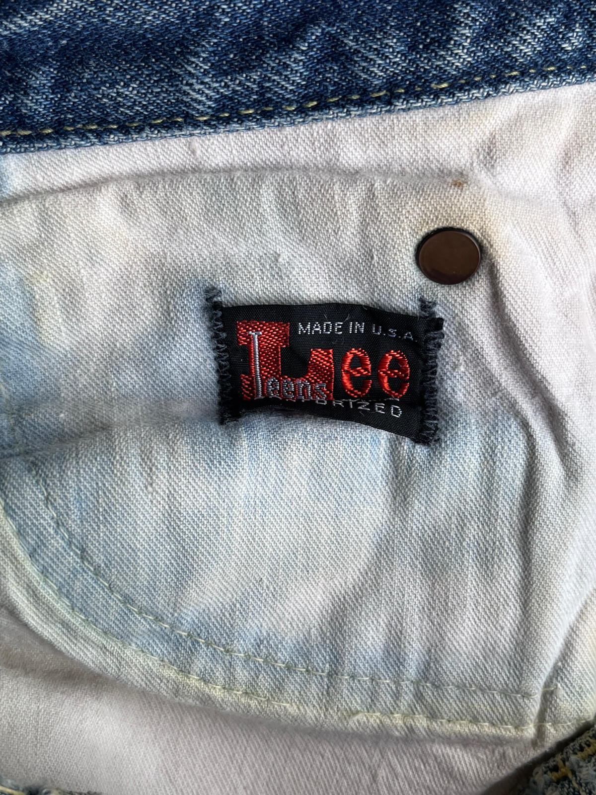 Vintage 1970s cut-offs Lee Denim Jeans Shorts Patched Repaired 28″ Waist