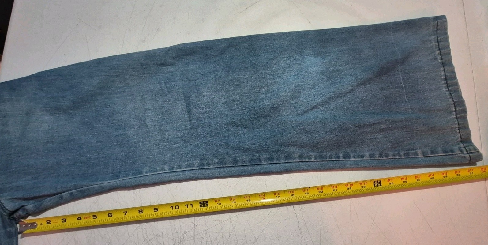 Vtg Wrangler Women’s High Rise Bell Bottoms Blue Jeans 24″? Waist-Stains-READ*