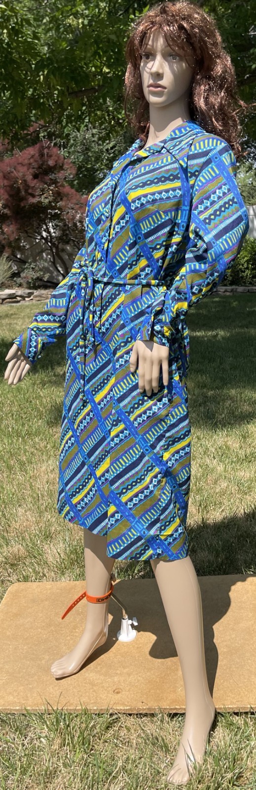 vtg 60s PSYCHEDELIC PRINT dress dagger collar crepe fabric covered buttons Large