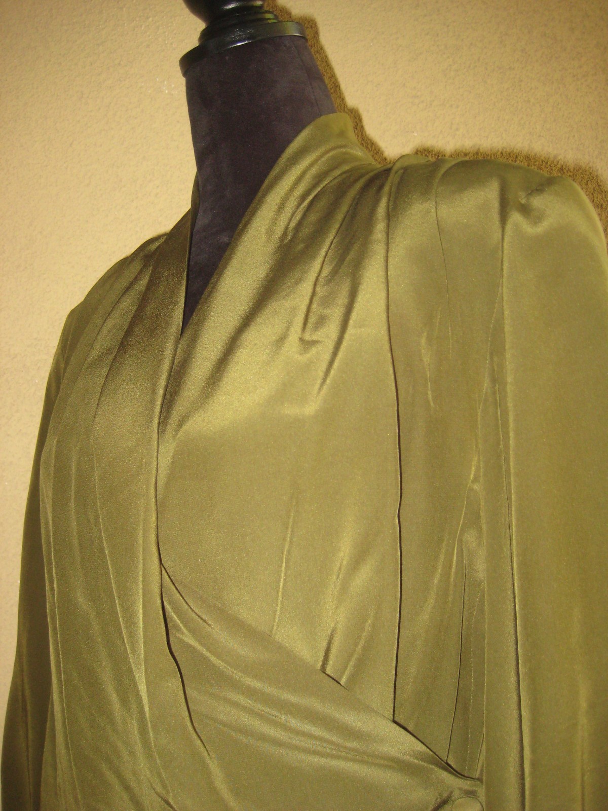 Vintage Mr Jax 100% silk olive green wrap shoulder pads long sleeve blouse 8