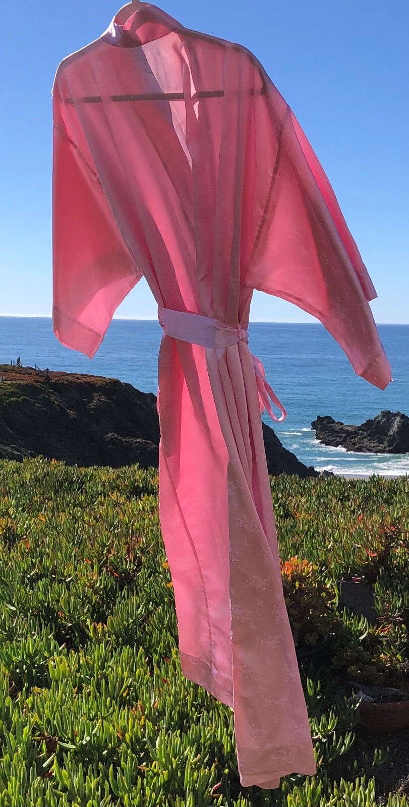 Vintage Silky Long California Dynasty ROBE Pocket & Sash – Pink – FAST SHIPPING