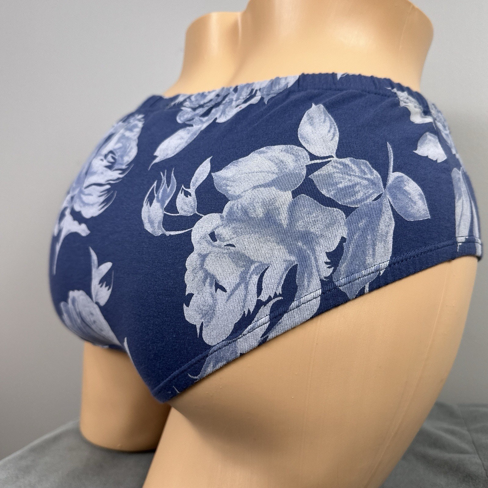 Vintage Faded Glory Panties Size Medium Boyleg Briefs Panties Blue Floral NOS