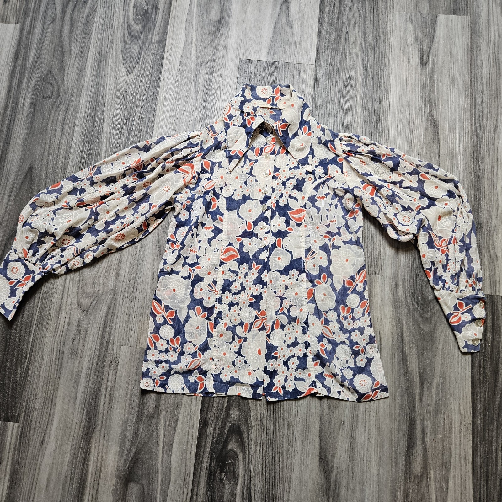 VTG 1960s Hand Made Red White Blue Floral Sheer Button Up Blouse Dagger Collar