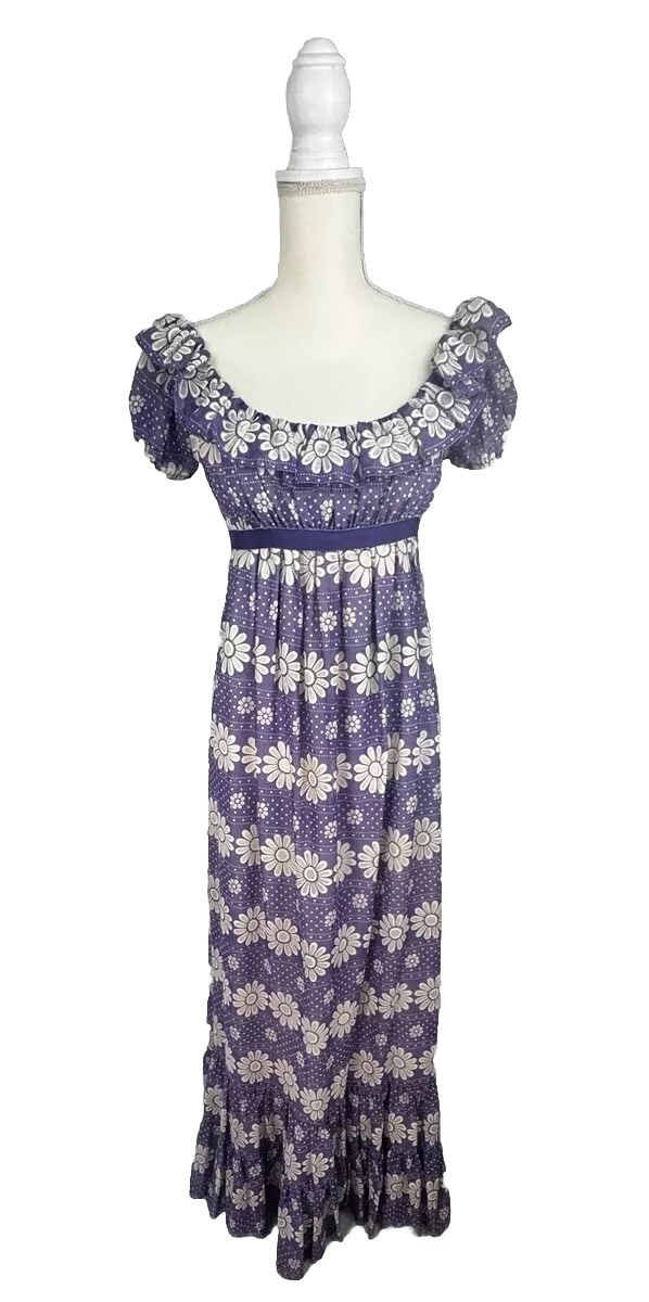 Late 1960s Anne Fogarty Soft Lavender Purple & White Floral Off Shoulder Empire