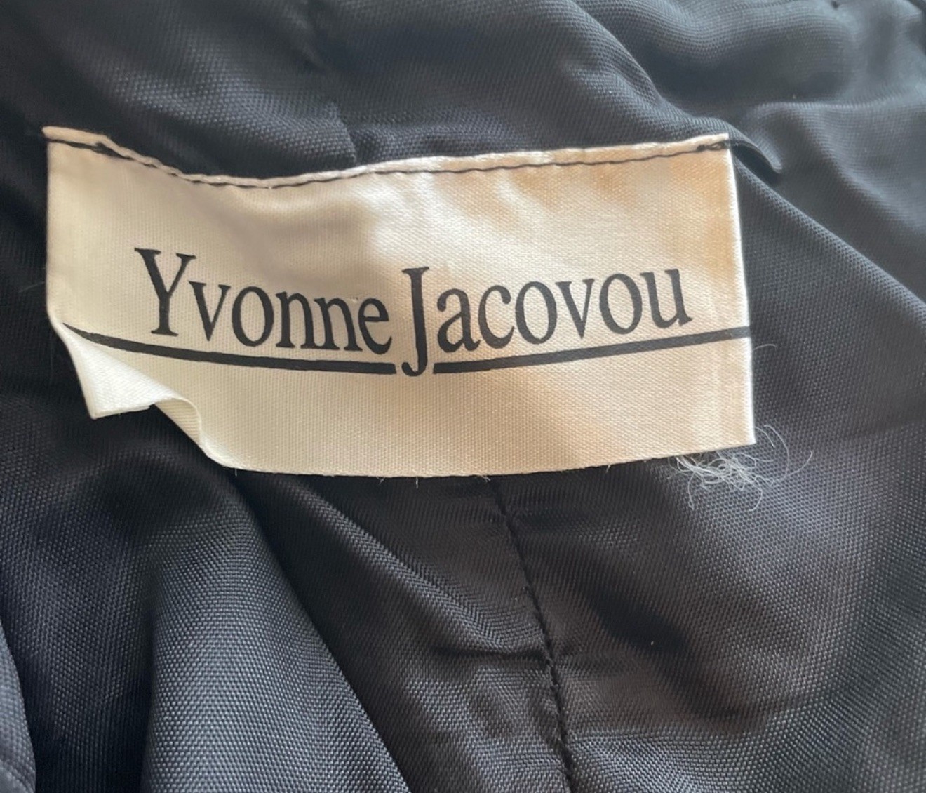 Yvonne Jacovou Stunning Vintage metallic dress! Rare Find!!