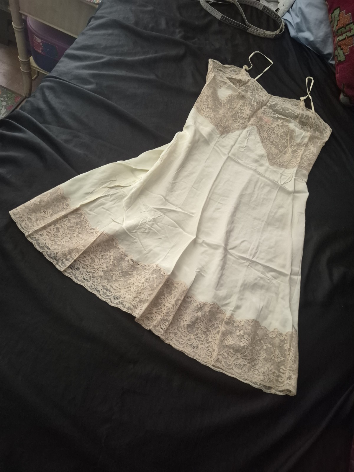 Vintage 1950s LADY DUFF Full Slip Size 34-36 Excellent