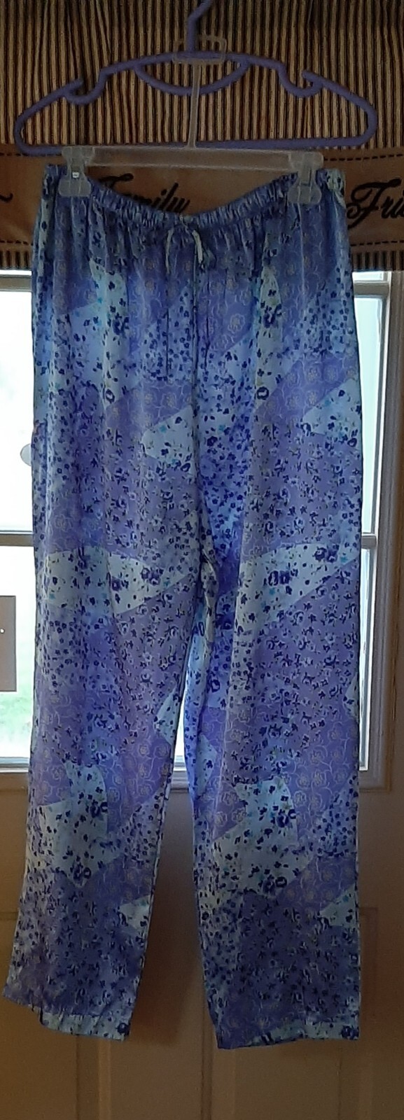 Vintage??? Liquid Blue Floral Secret Treasures PJ Bottoms size Medium