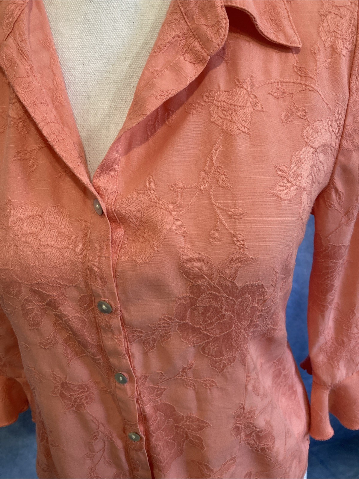 Vtg 90s Y2K Dressbarn Coral Jacquard Blouse S Ruffle 3/4 Sleeve Floral Button Up