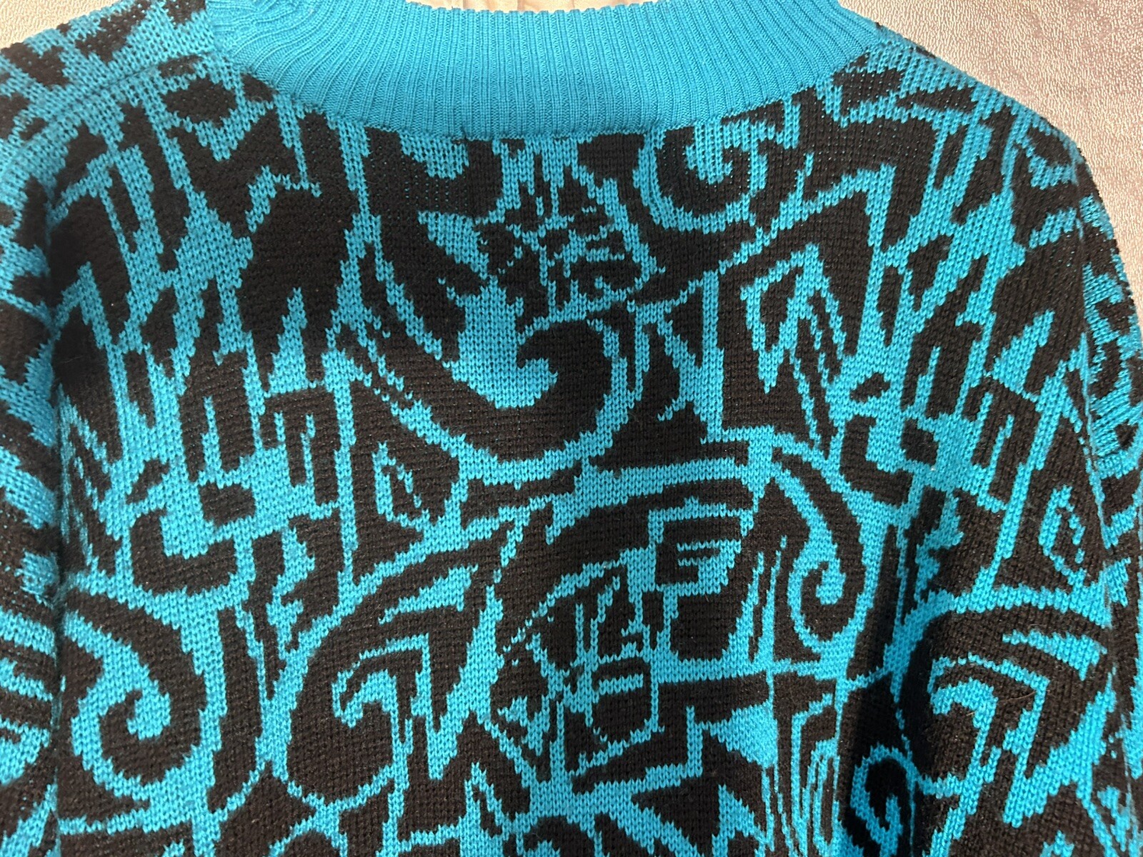 Snuggler – Blue and BlackWoven WOOL Blend – Warm Cozy SKI Sweater sz M *Vintage!