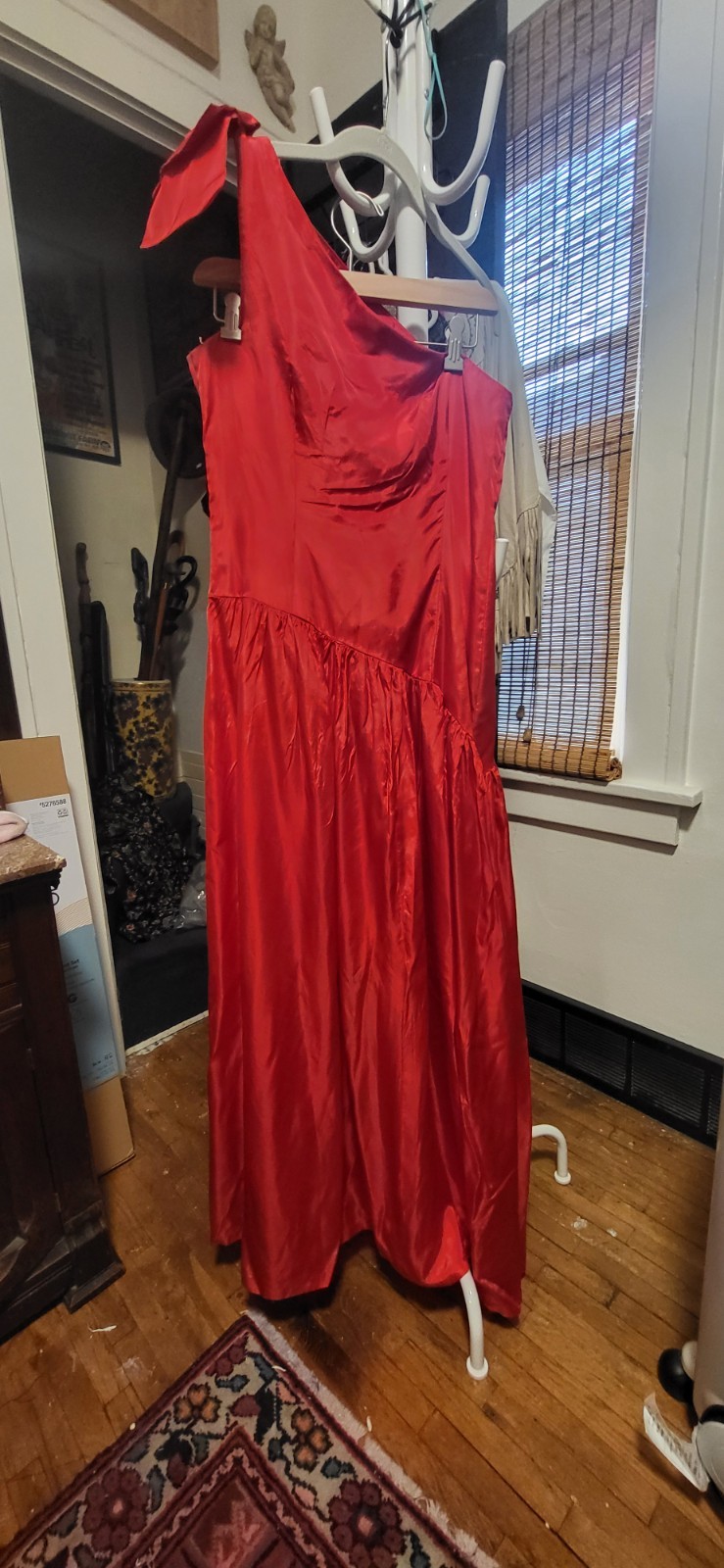 Vintage Unbranded Vibrant Red One Shoulder & Dropped Waist FL Dress Gown XL?
