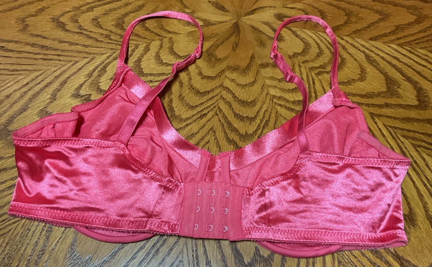 Vintage Adonna Shiny Second Skin Unlined Bra Women’s Size 40C Vibrant Pink