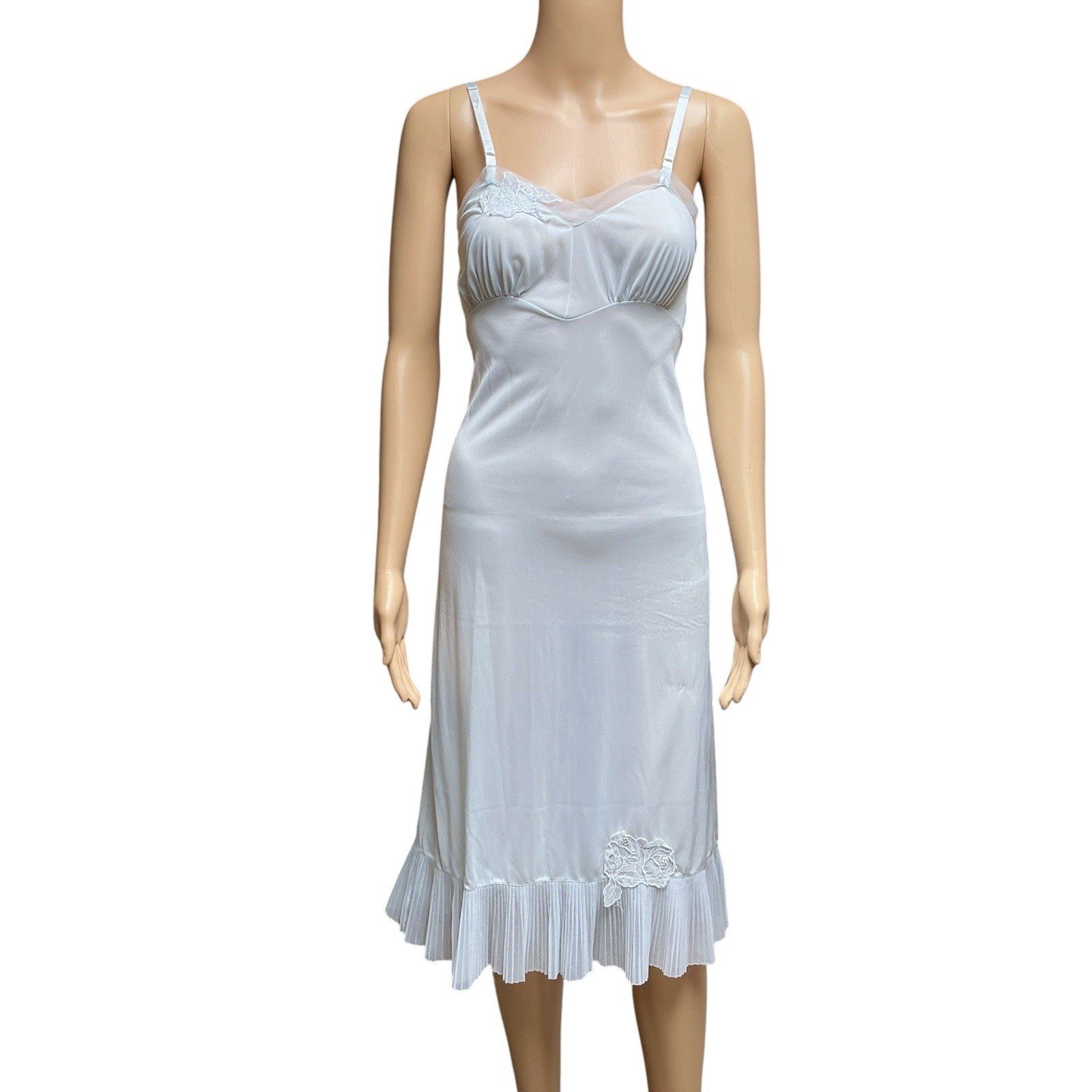 Henson Kickernick Full Slip Blue Nylon Crystal Pleat Trad Wife Dress Vintage 32