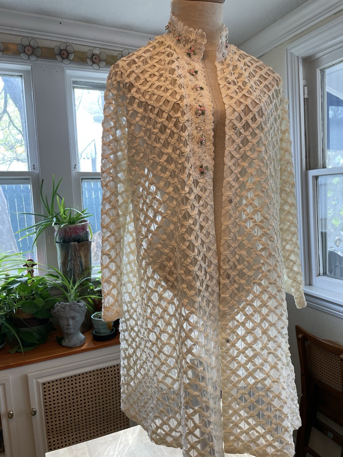 Vtg 50s Eyeful by Flaums Lattice Lace Peignoir Robe Sz S Rosebuds