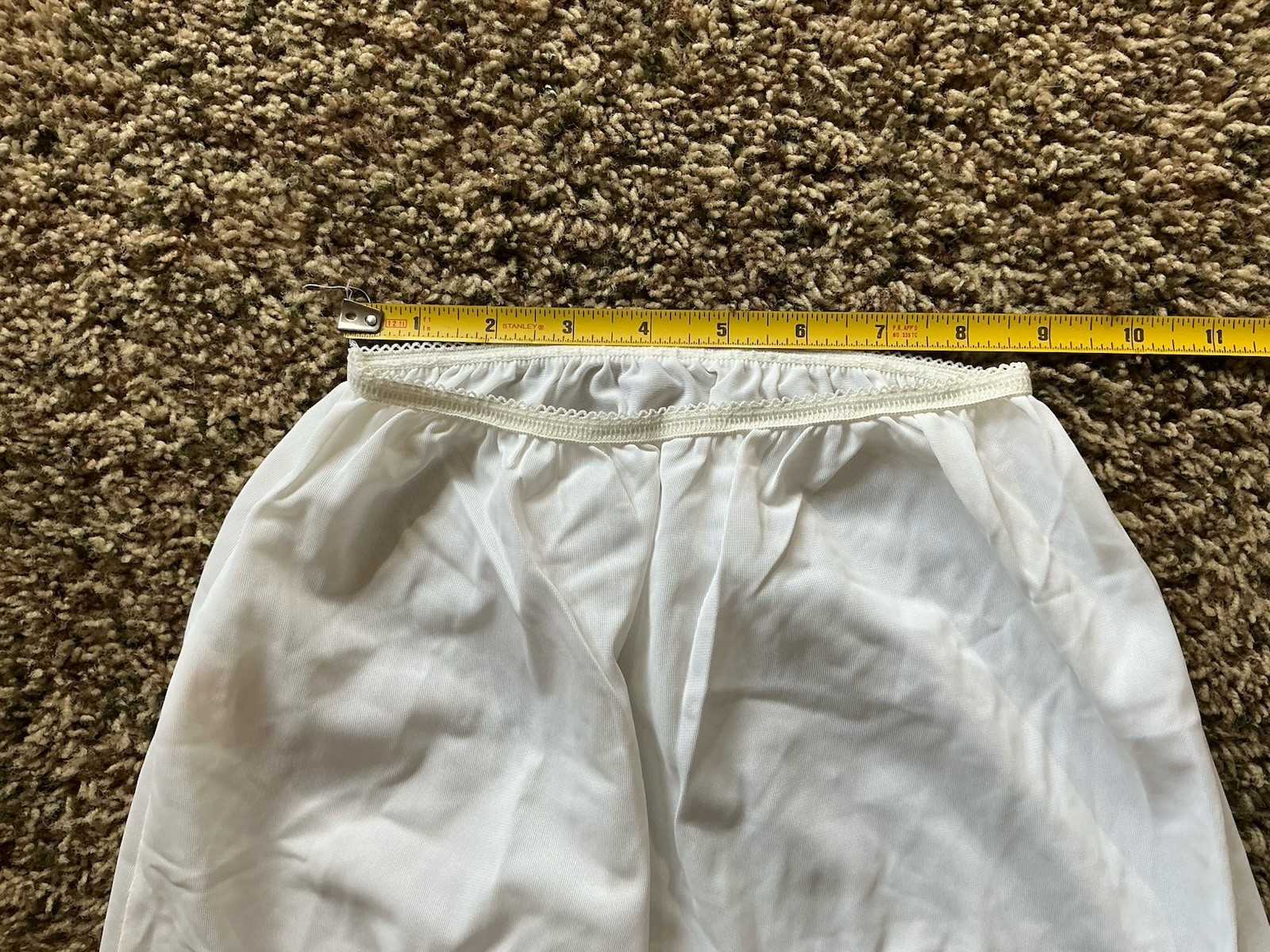 Vintage Stoneswear Full Length Half Slip Size Small White