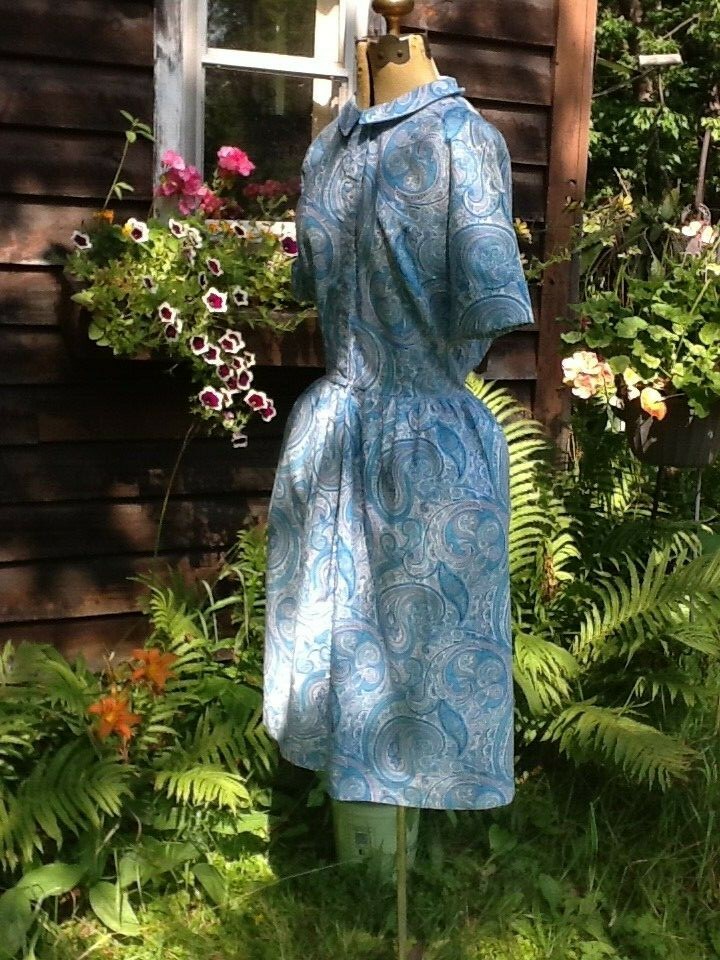 Vintage 1950’s Carol Brent Farm Day DRESS 38-28-50 not sure it was ever worn