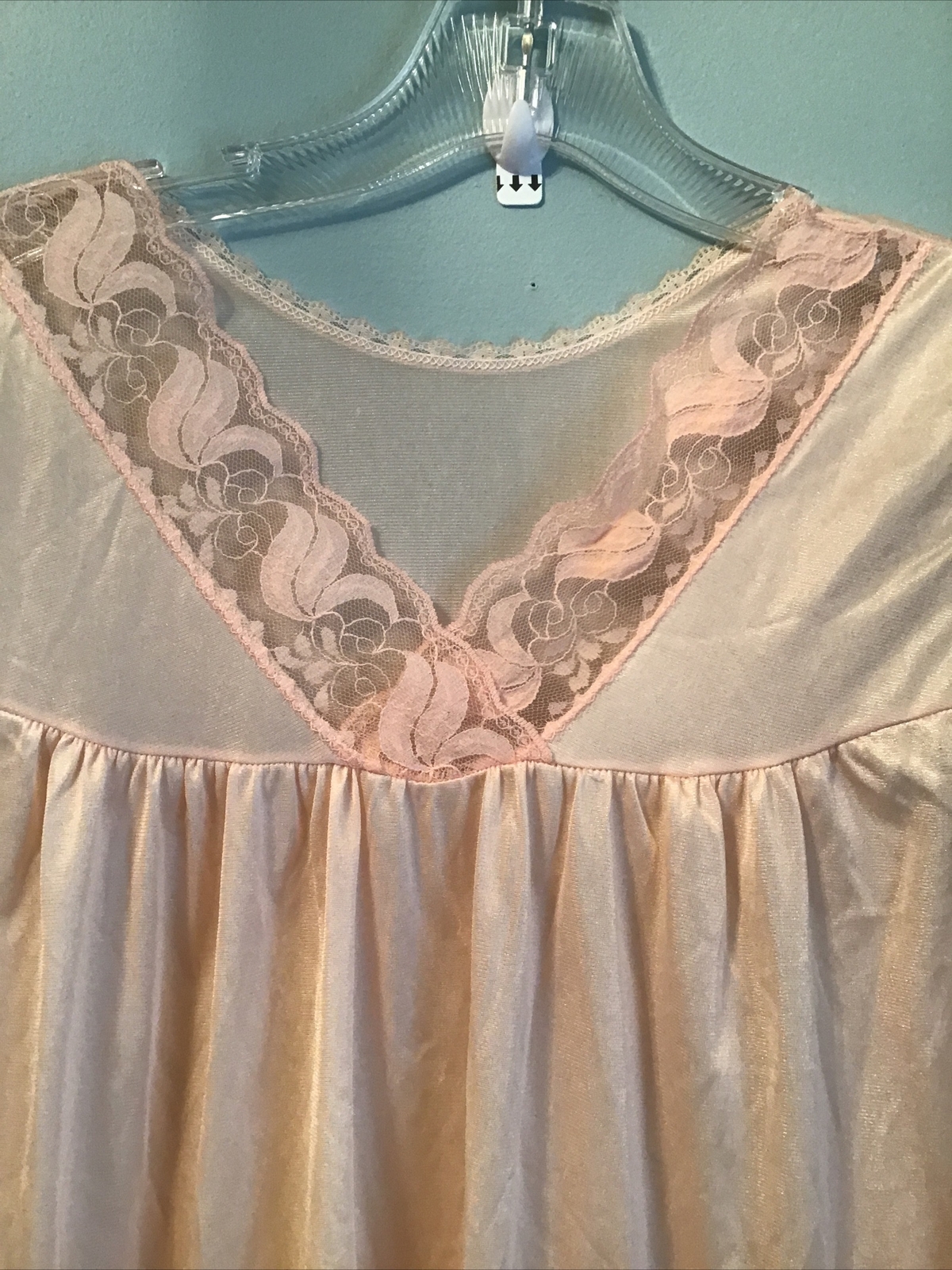 Vintage Velrose Light Pink Nylon Slip Petticoat size Medium