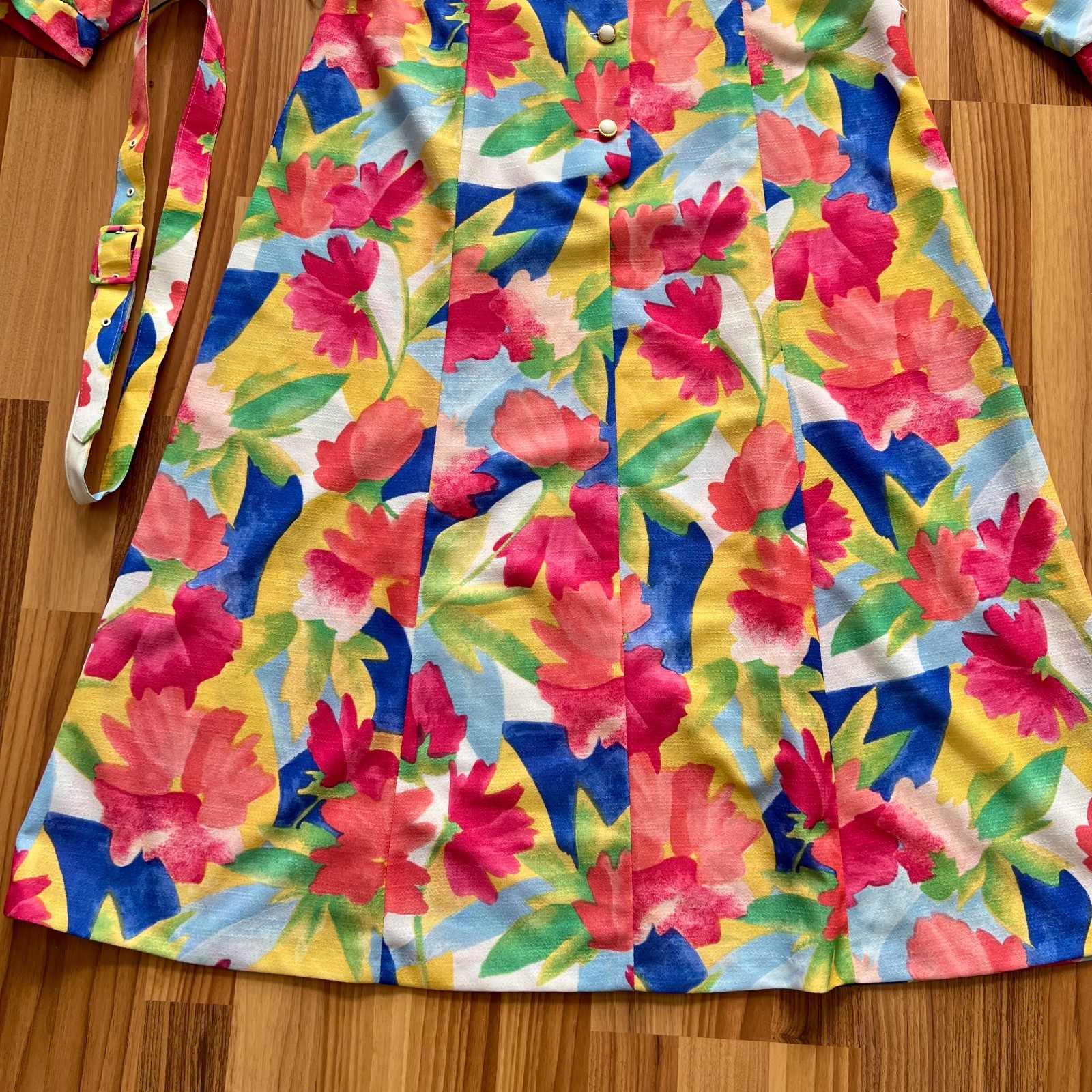 1970s Floral Button Front Midi Dress Belted Long Sleeves Aline Plus Size EU 42