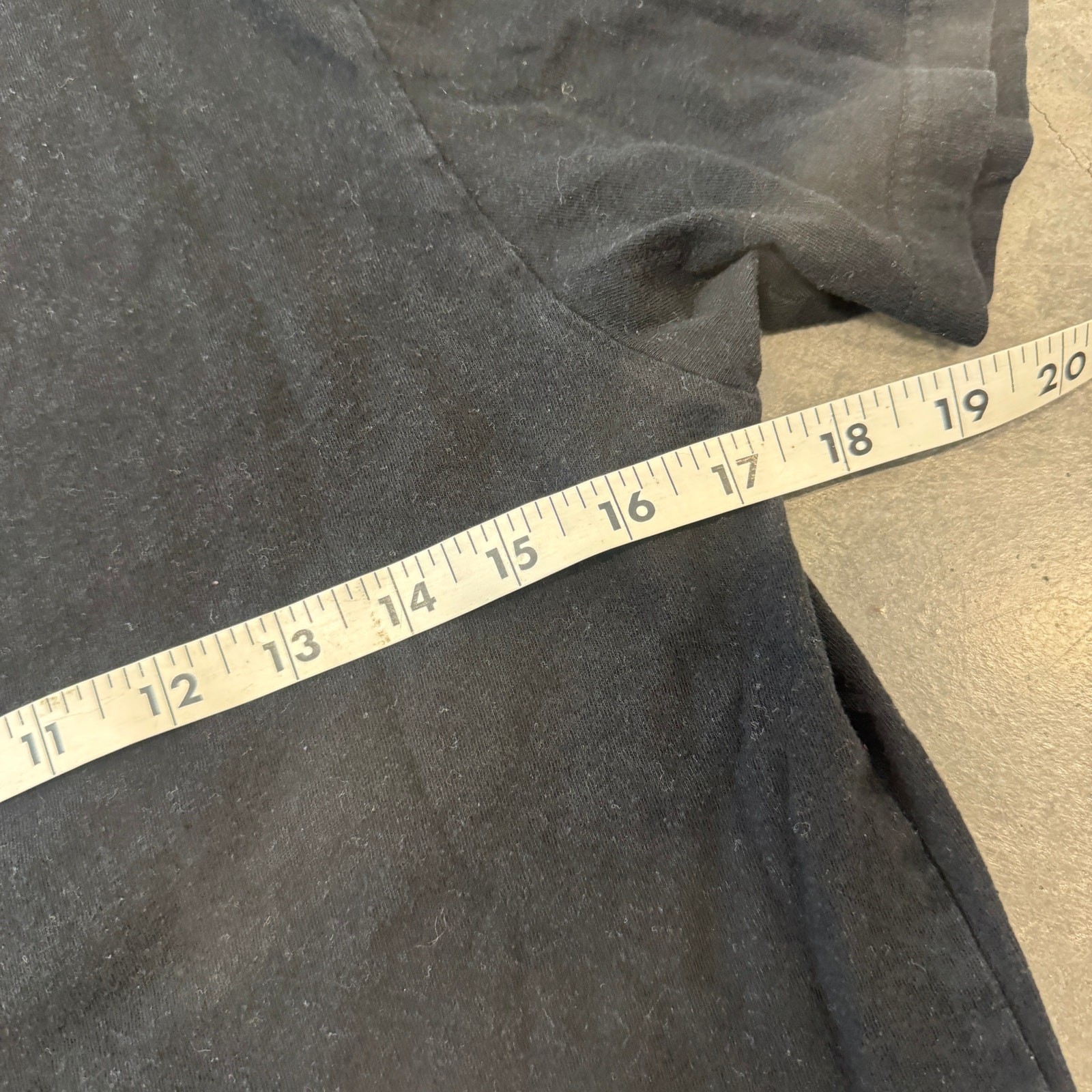 Vintage Y2K Ice Cube Black Rap Graphic Tee Short Sleeve Small Crop