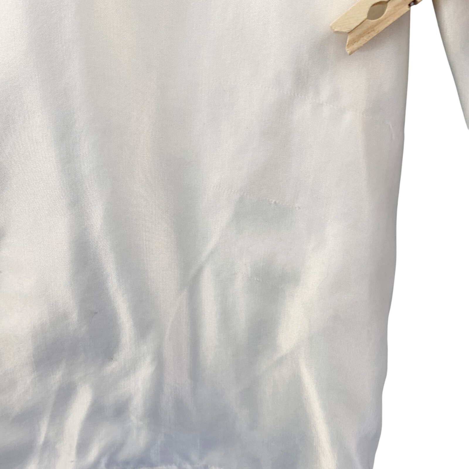 Barbizon Womens Medium Cuddleskin Vintage Pajama Top Ivory Satin Embroidered