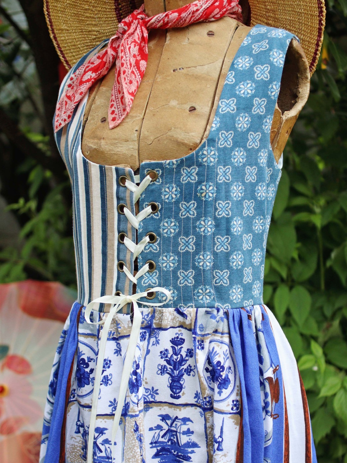 Corset Cotton Midi Dress Renaissance Revival Vintage Linen Scoop Neck Dirndl