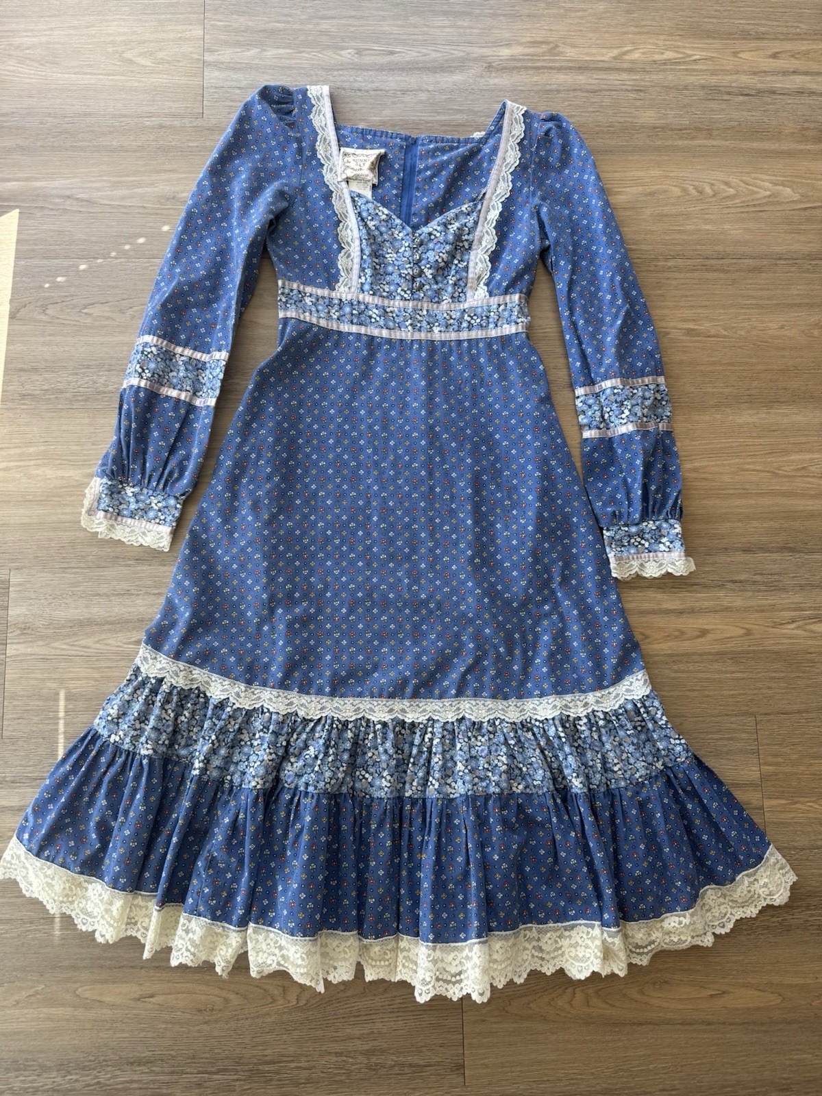 Vintage 1970s Gunne Sax Blue Floral Midi Dress Size 7 2 4
