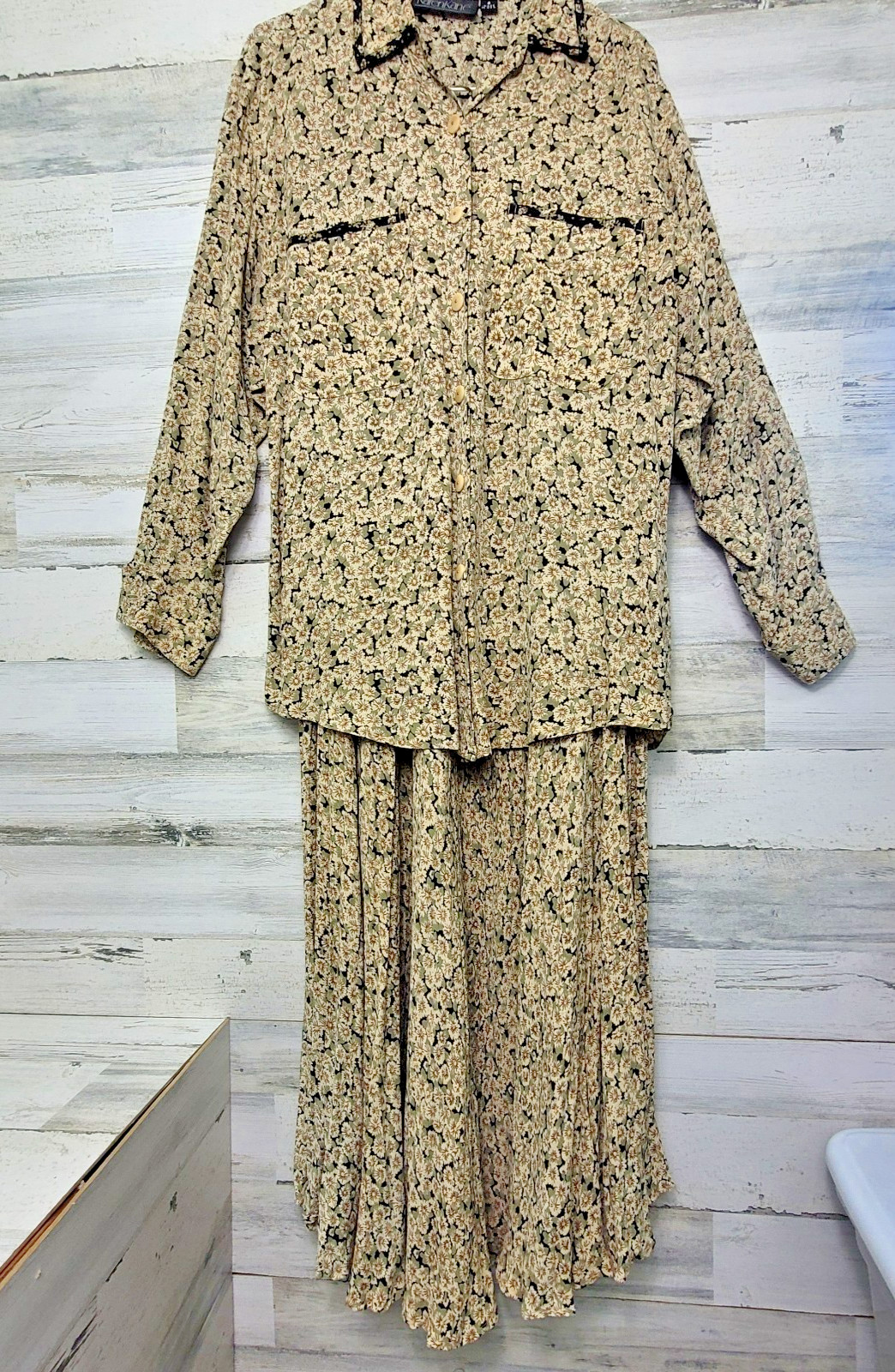 Vintage Karen Kane Skirt and Blouse Set Pleated Long Skirt Size 8 Blouse Size 6